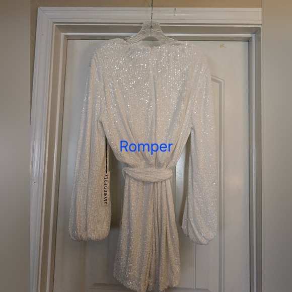 Jay Godfrey Silver Romper NWOT - Picture 4 of 5